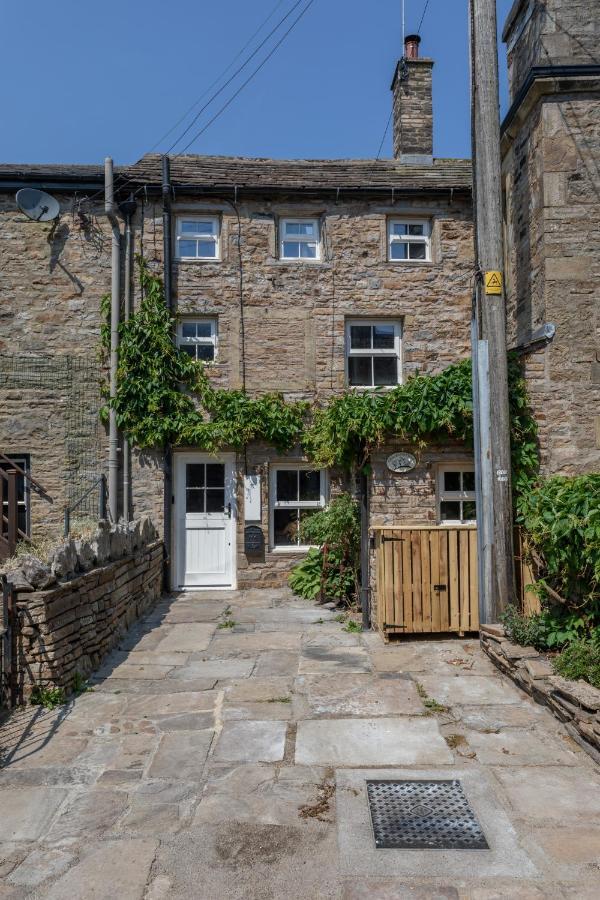 Chapel Cottage With Log Burner Hawes Exterior photo